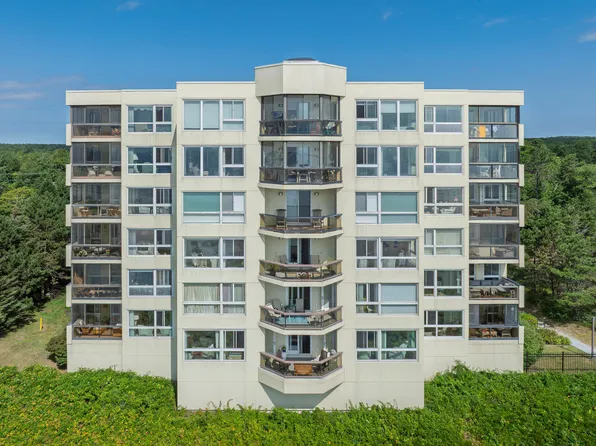 215 E Grand Avenue #405, Old Orchard Beach, ME 04064