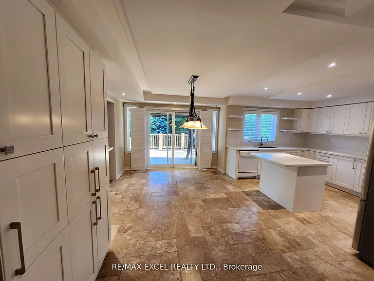 316 Alex Doner Dr #MAIN — Photo 6
