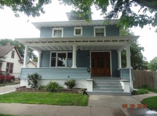 1118 W 4th St, Hastings, NE 68901