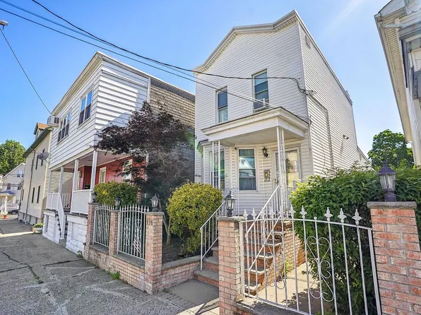 138 Lexington Ave, Bayonne, NJ 07002