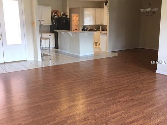 5th image of 3320 Saratoga Dr
