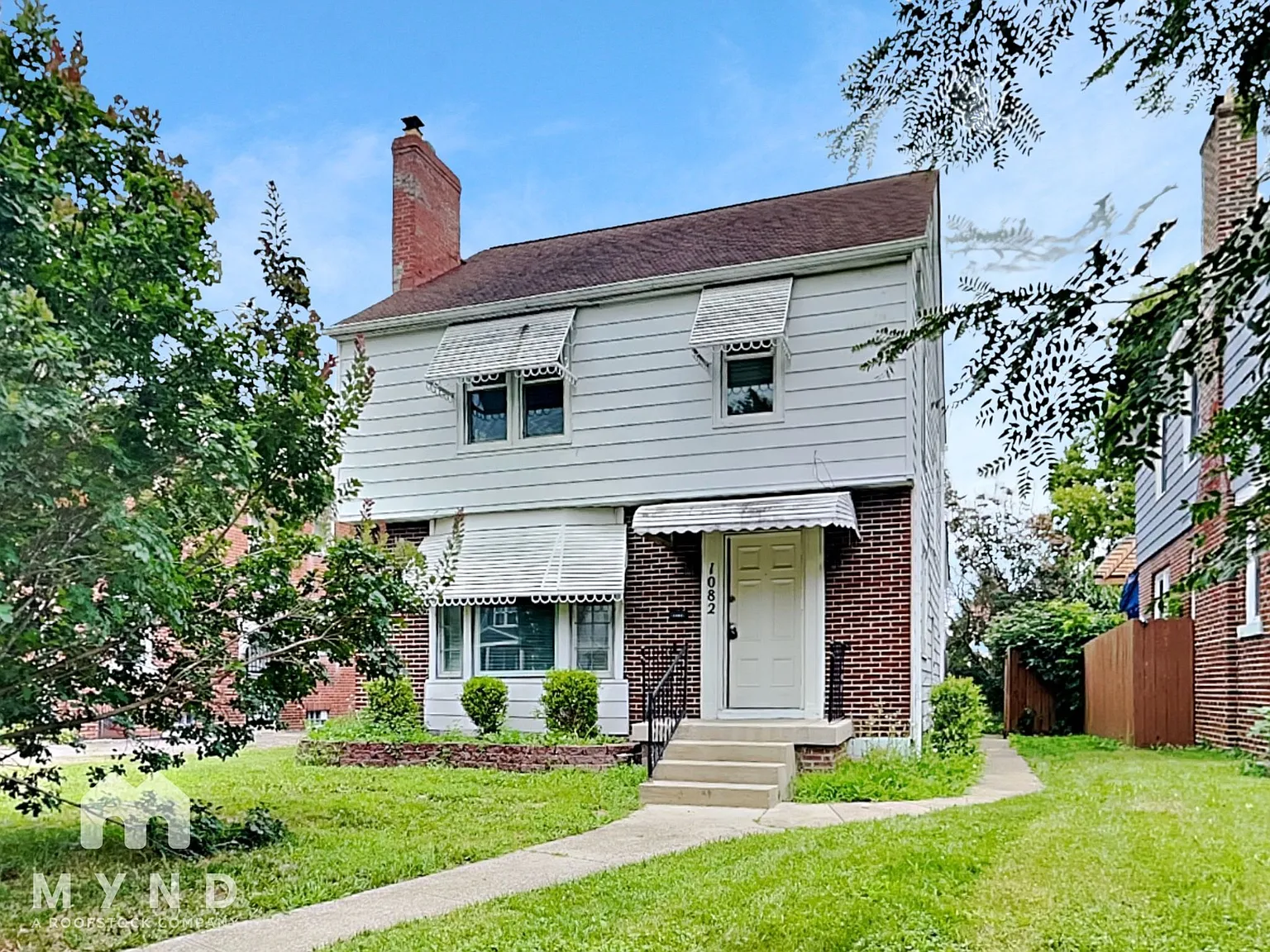 1082 Lilley Ave photo 1