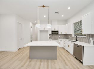 5137 Pederson St #A, Houston, TX 77033