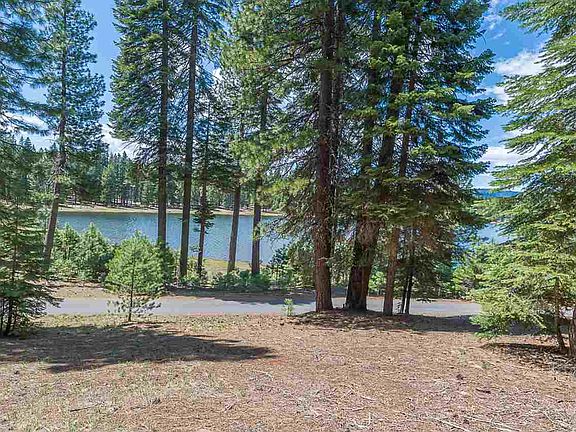 2nd image of 115 Lake Almanor West Dr #1