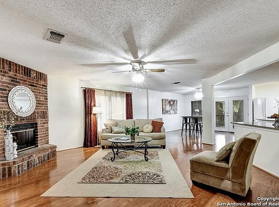 3rd image of 16414 Durango Creek Dr
