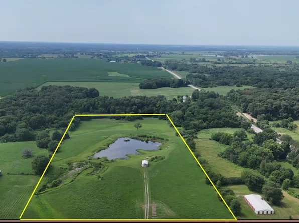 15065 E Randolph Rd, Canton, IL 61520