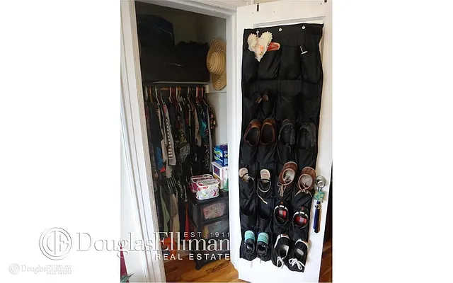 Rented by Douglas Elliman | media 14