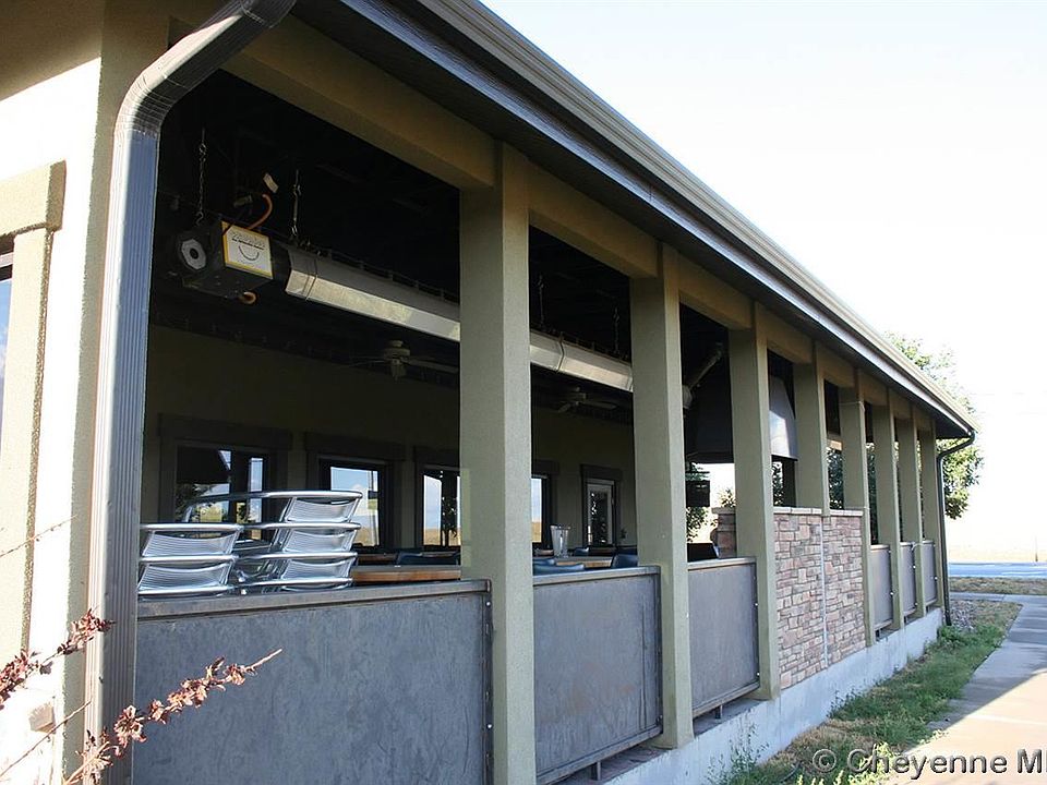 2nd image of 1121 Old Town Ln