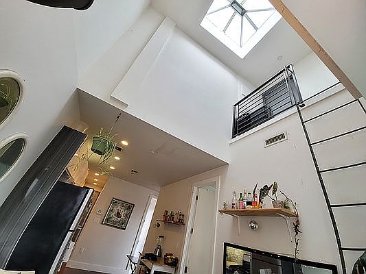 2nd image of 1350 Myrtle Ave #3E