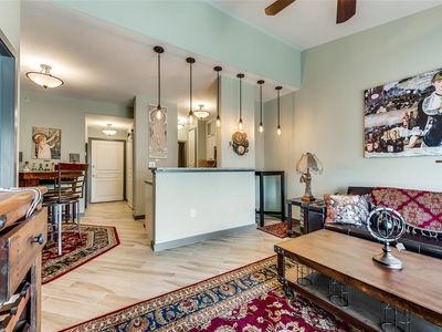 330 Las Colinas Blvd APT 412, Irving, TX, 75039