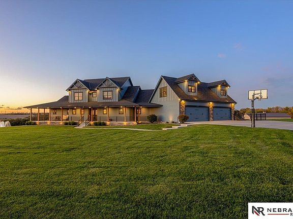 2nd image of 13268 Bluebird Ct