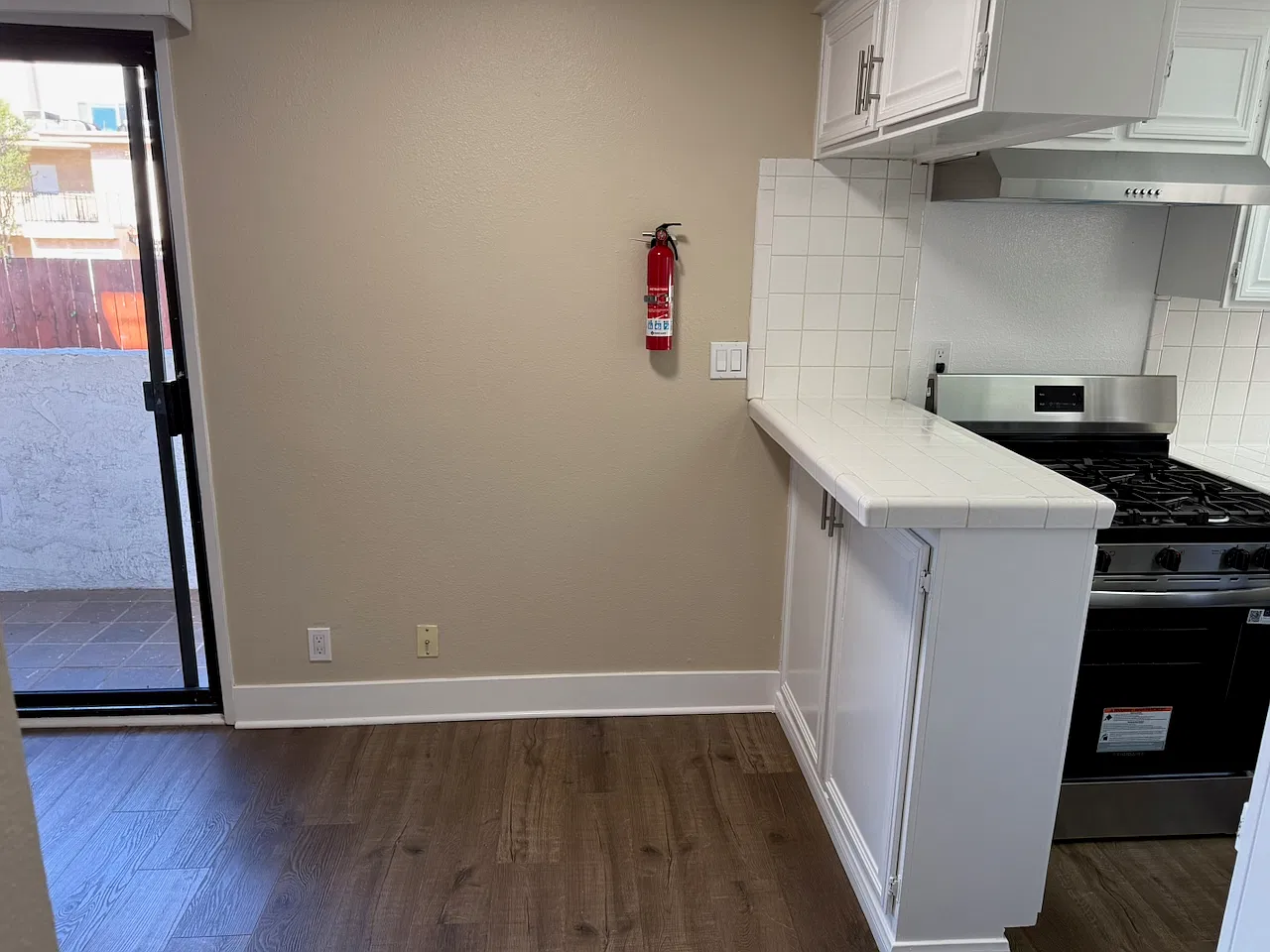 1 bed, 600 sqft, $1,999 — Photo 4