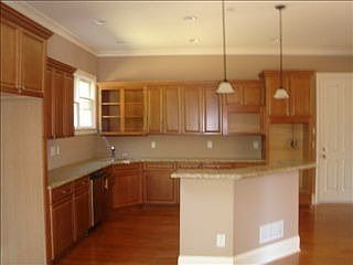 4th image of 1900 Grandiose Ct