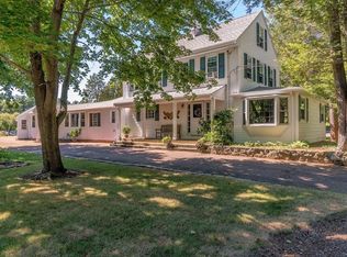 6 Newbury Rd, Ipswich, MA 01938