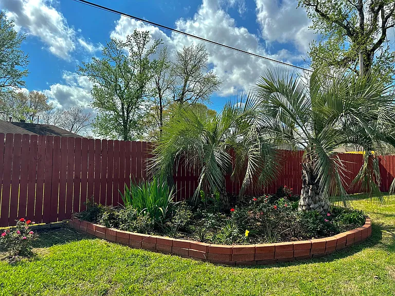 423 Lake Worth Dr — Photo 14