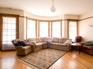 3920 N Janssen Ave APT 2, Chicago, IL 60613