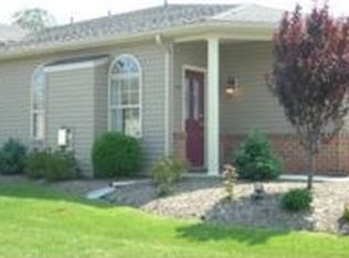 194 Meadowview Dr, Harrisburg, PA 17111