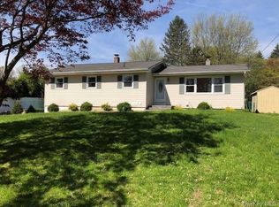 75 Edinburgh Rd, Middletown, NY 10941