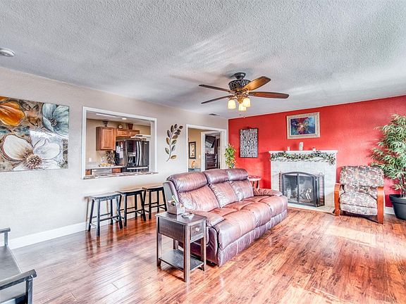 5th image of 3905 Kenmore Drive