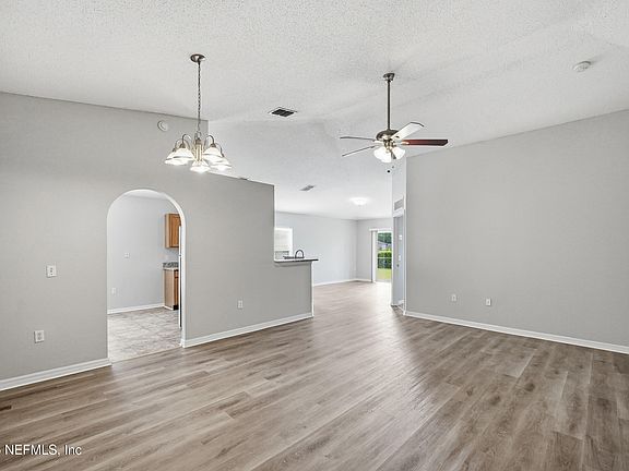 4th image of 4128 MISTY MEADOWS Court N