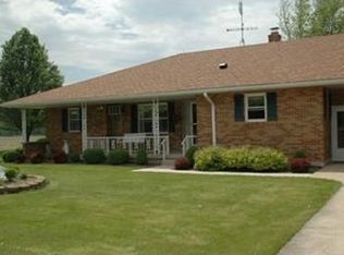 733 Miller Rd, Russia, OH 45363