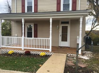 1302 W Johnson St, Staunton, VA 24401