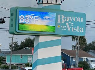 6 Herring Dr, Bayou Vista, TX 77563