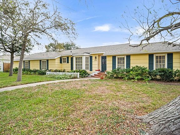 2nd image of 3343 San Antonio St