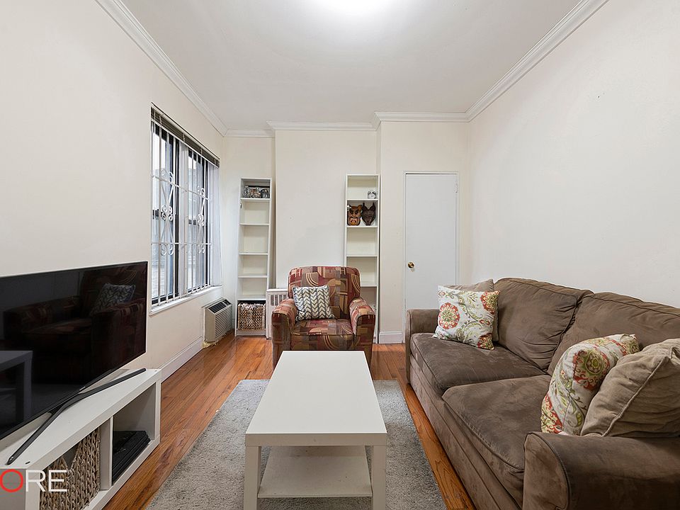 1st image of 4 W 101st St APT 54
