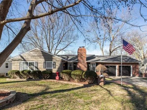 6720 W 66th St, Overland Park, KS 66202