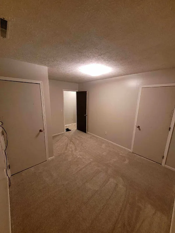 123 Ferndale Unit 3 — Photo 4