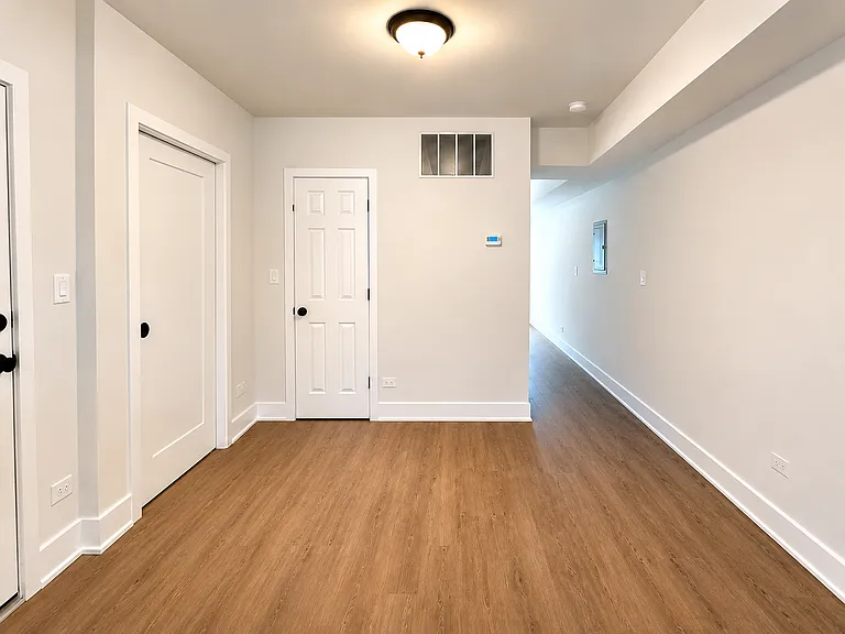 7416 N Ashland Blvd #1 — Photo 11