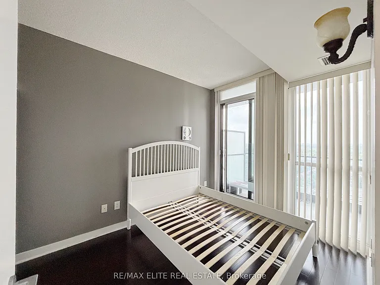 29 Singer Ct #2608 — Photo 8