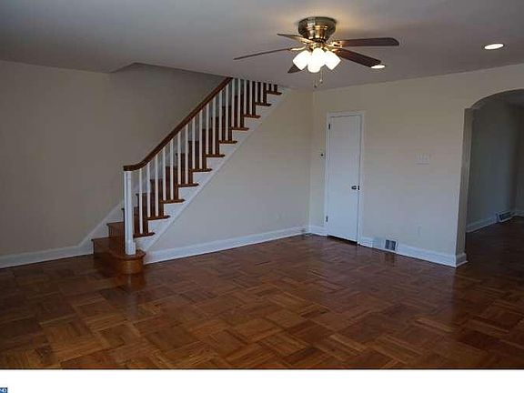 2nd image of 6609 W Girard Ave