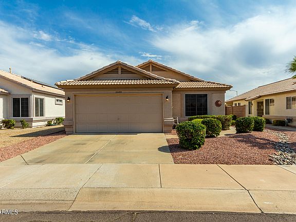 3rd image of 20425 N 105TH Avenue