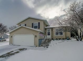 7709 Lois Lowry Ln, Madison, WI 53719