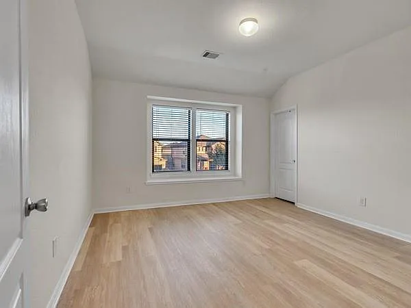 4459 Ashberry Pine Ln — Photo 6