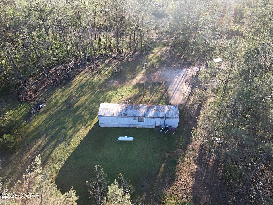 1st image of 665 Ruth Ln