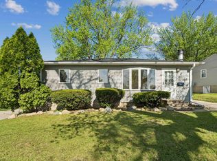 940 Littlefield Rd, Waterloo, IA 50701