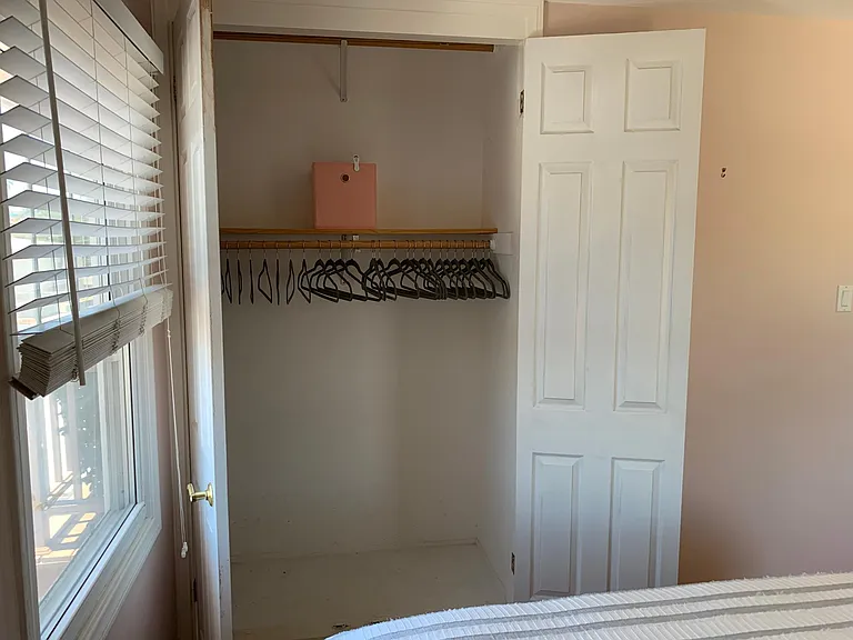 917 W 29th Pl — Photo 17