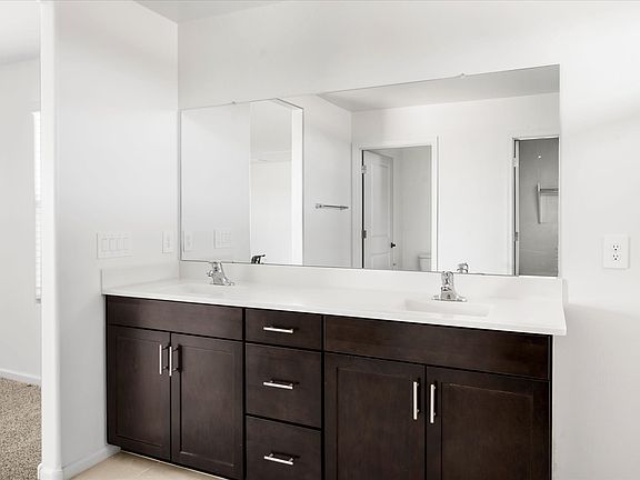 Welcome to the 2690 floorplan.