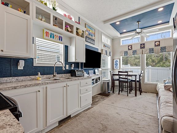 4th image of 9700 Kings Rd. #P28