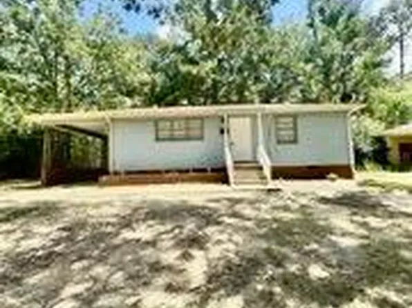 3080 Woodview Dr, Jackson, MS 39212