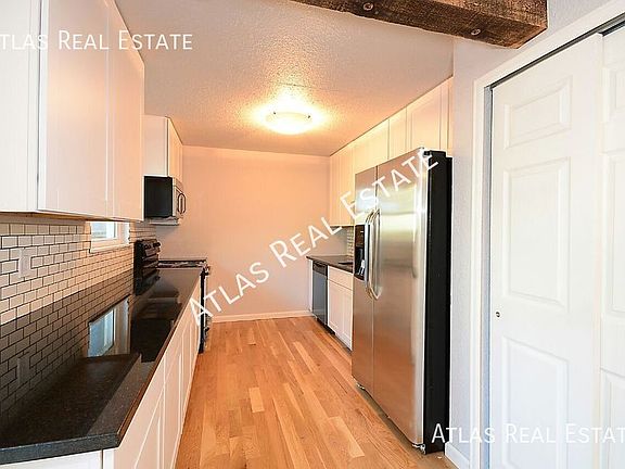 4th image of 4515 Driftwood Pl