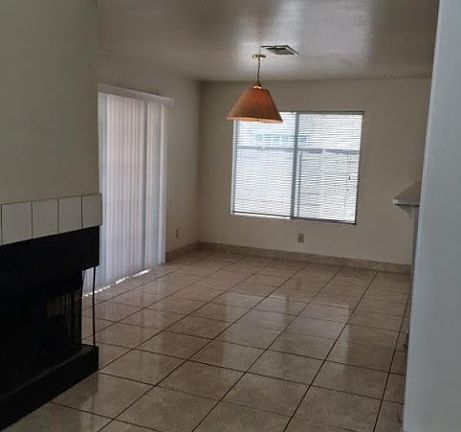 5th image of 5260 Silverheart Ave