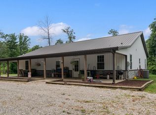 7213 Hammonsville Rd, Bonnieville, KY 42713