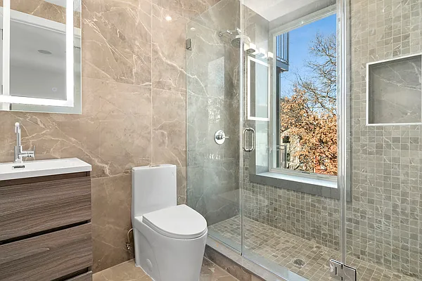 Rented by Compass | media 10