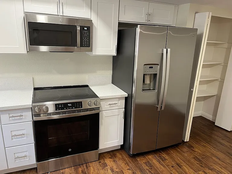 4690 Monterey Cir #3 — Photo 9