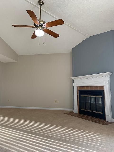 1st image of 1511 E Swan Cir