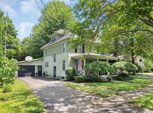 28 Elmwood Ave, Sodus, NY 14551